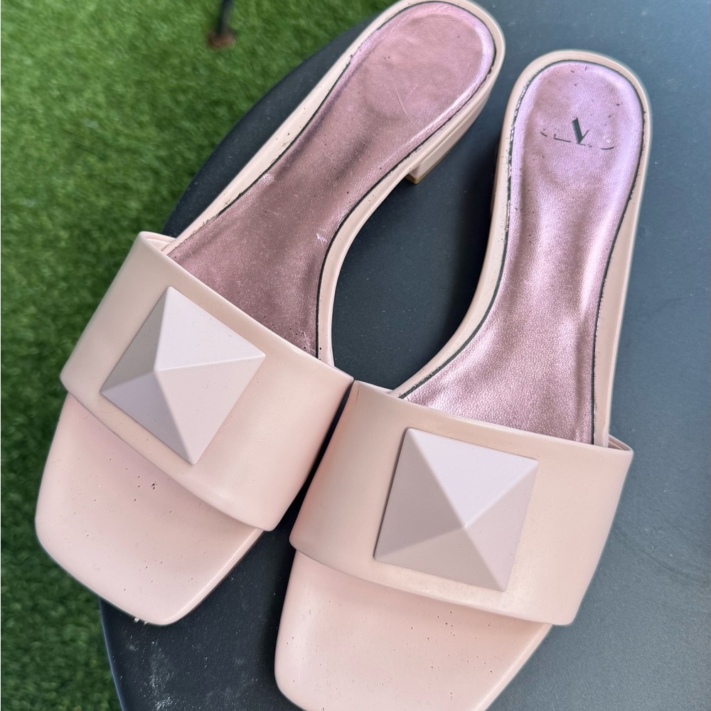 Pink Slide Sandals Valentino Garavani